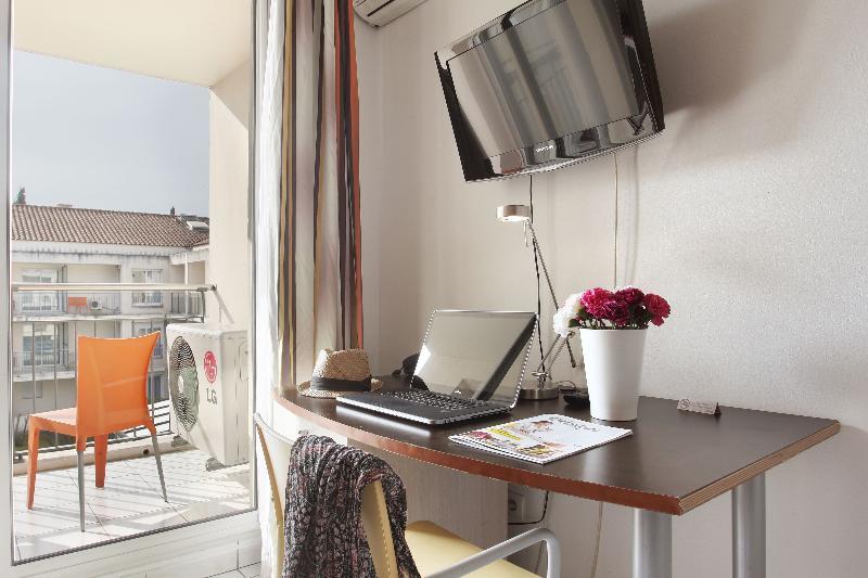 艾克斯普罗旺斯奥德利城市克洛斯德拉沙特勒斯公寓式酒店 普罗旺斯地区艾克斯 外观 照片